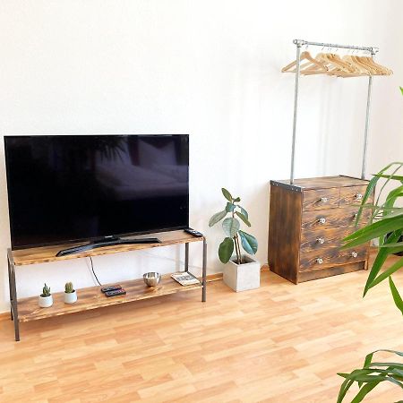 2 Zimmer Ferienwohnung In Zentraler Lage Inkl Wlan & Netflix Leipzig Ngoại thất bức ảnh